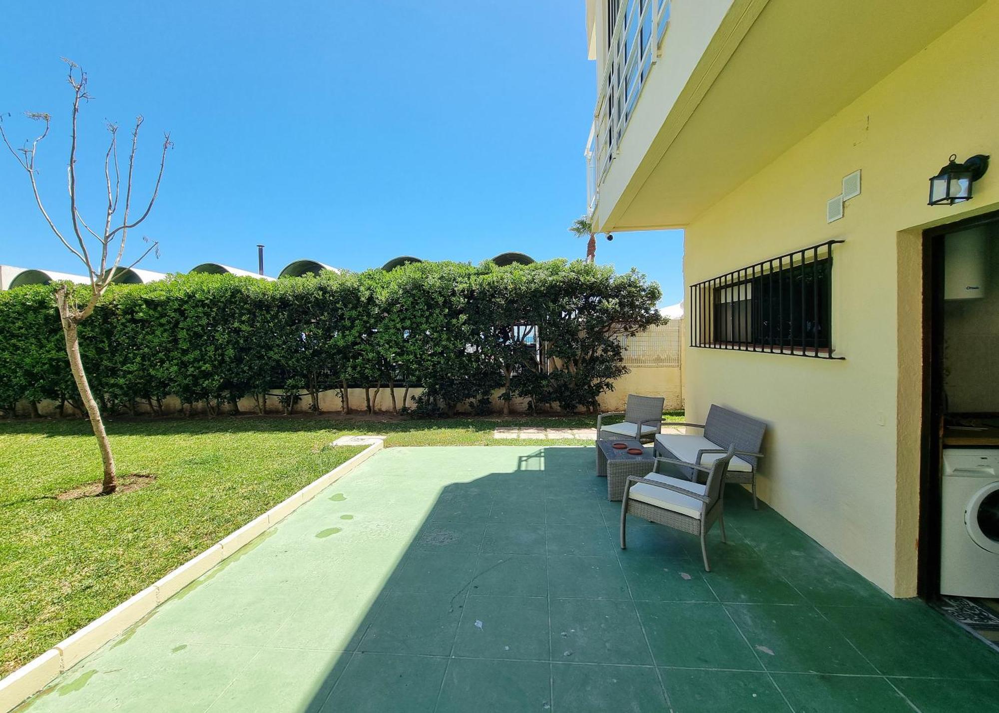 Tinoko Apartament In La Carihuela Beach Torremolinos Exterior photo