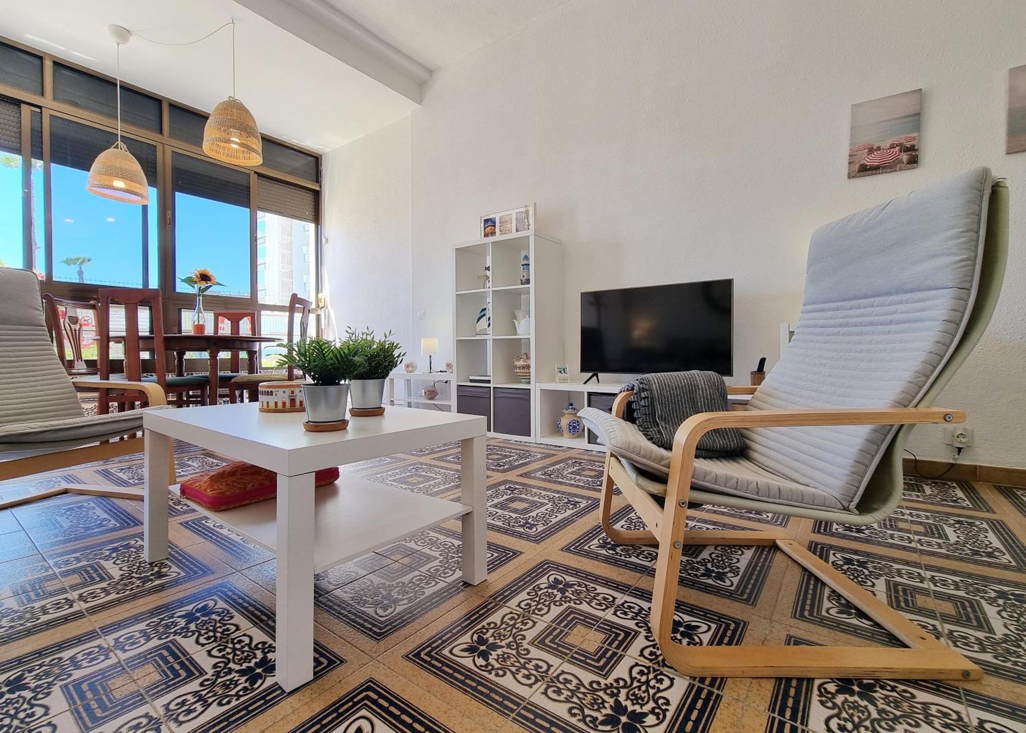 Tinoko Apartament In La Carihuela Beach Torremolinos Exterior photo